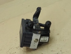 mazda 3 насос ABS 10096001093 3M512C405AE