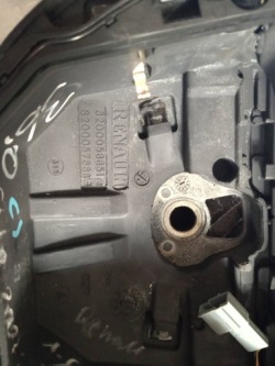 руль кожанная renault CLIO II 8200058851 8200057666