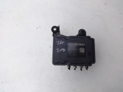 volvo V60 10-18r насос ABS P31423348