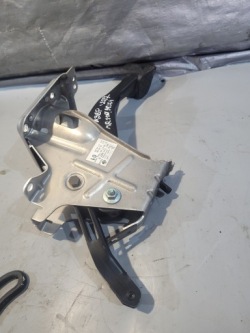 педаль тормоза volkswagen oe 1K1721057N