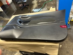 FORD Fiesta MK8 3D дверные карты правый передний H1BB-B23942-AM европа