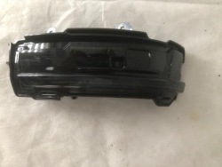 Range Rover Evoque Velar поворотник зеркала левый K8D2-13B382-AA