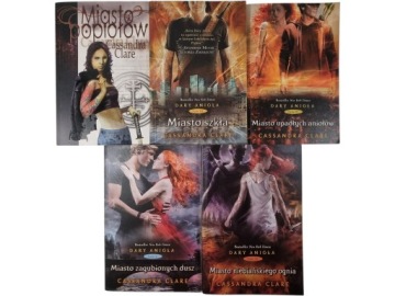 Zdjęcie egzemplarza: Dary Anioła Tomy 2-6 / Cassandra Clare zestaw książek