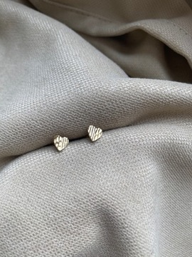 Złote kolczyki 333 SERCA DIAMENTOWANE - miniatura 3