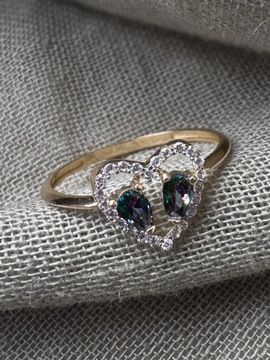 Złoty pierścionek 585 SERCE - miniatura 1