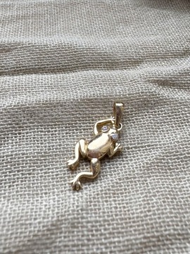 Złota zawieszka próba 585 ŻABA - miniatura 2