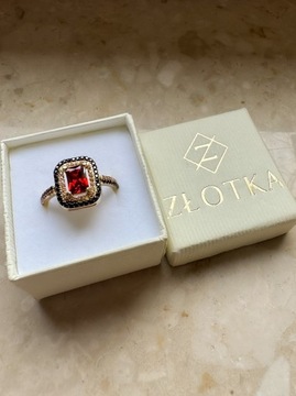 Złoty pierścionek 585 CZERWONY KAMIEŃ - miniatura 3