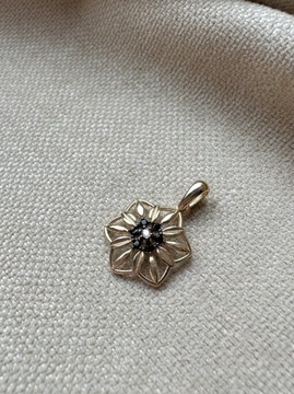 Złota zawieszka próba 585 KWIATEK - miniatura 1