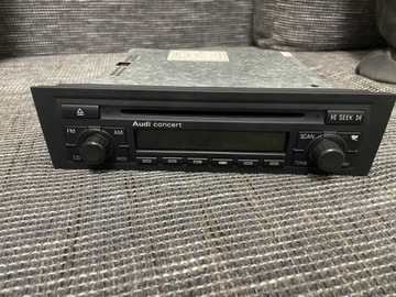 Audi A3 8P Concert CD Player Autoradio Original 8P0035186 Radio