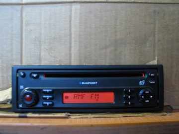 Façade Radio CD player Dacia Logan - Équipement auto