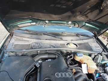 Audi a4 b5 рестайлінг 99-01 підвіконня комплекті оригінал фото №1