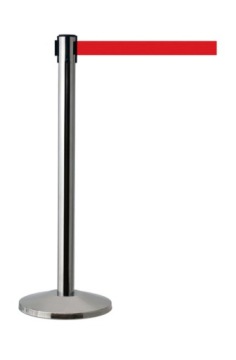 Słupki odgradzające z taśmą