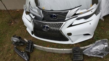 Lexus IS III бампер решетка галогенная вся передняя