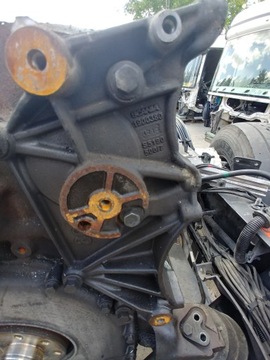 Кронштейн крепление компрессора генератора Scania R