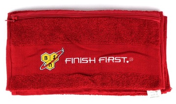 BSN РУШНИК ТРЕНУВАНЬ З КИШЕНЕЮ ДЛЯ КЛЮЧІВ