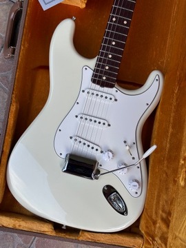 Fender Custom Shop 1960 Reissue Stratocaster NOS