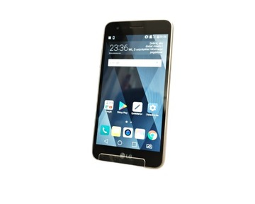 Мобільний телефон LG K4 2017 1 ГБ / 8 ГБ сірий
