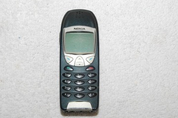Телефон Nokia 6210 4/4 MB черный