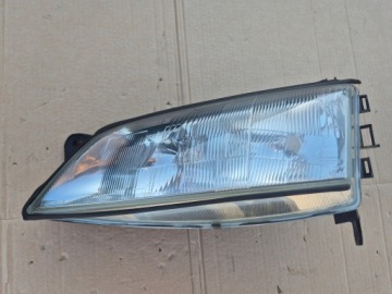 Opel Vectra B lampa lewa.1995-1999.