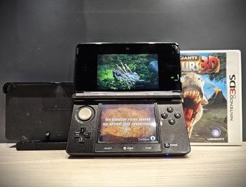 Оригінальна консоль Nintendo 3DS із зарядною станцією та грою new 2DS 3DS XL