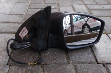 LUSTERKO SKODA RAPID II PRAWE RĘCZNE 5JB857408