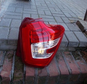 Ssangyoung Tivoli Grand LIFT PRAWA TYLNA LAMPA LED