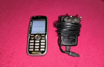 Sony Ericsson K508i + акумулятор + зарядний пристрій..