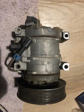 Компресор кондиціонера John deere 10sre18c