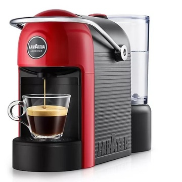 Капсульна кавоварка LAVAZZA 600