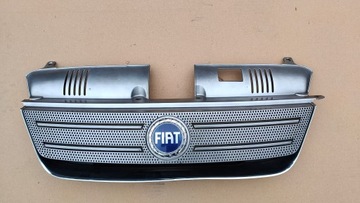 Fiat Idea atrapa.Oryginał. Znaczek.