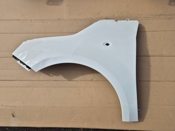 Fiat 500 błotnik lewy. 2007-2022.Biały.Ślizg.