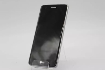 Телефон LG K8 2017 1.5 GB / 16GB