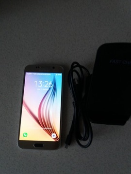 Смартфон Samsung Galaxy S6 32 / 3GB злотий + індукція