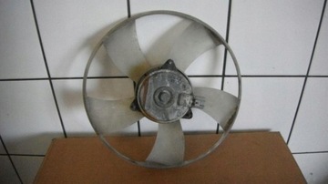 TOYOTA RAV4 III 2,2 D4D 05-10 WENTYLATOR CHŁODNICY