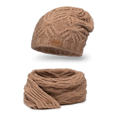 Зимняя шапка и шарф из шерсти карамельного цвета uniw.