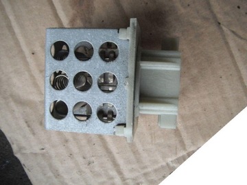 CITROEN XSARA PICASSO REZYSTOR DMUCHAWY