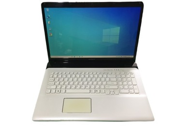 Ноутбук Sony Vaio 17 " SVE171B11V Білий