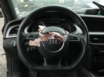 Руль многофункциональный скошенный кожаный Audi A4 B8 LIFT 8K0419091CE