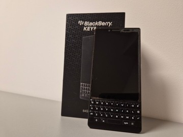 Смартфон BlackBerry Key2 6 ГБ / 64 ГБ 4G (LTE) черный