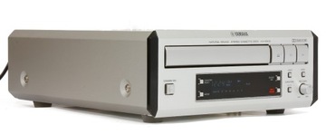 YAMAHA PIANOCRAFT KX-E300 стерео магнитофон