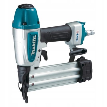 MAKITA AF506 пневматичний цвяхар