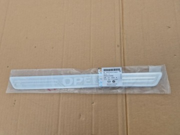 Opel Corsa F lewa listwa progowa.Nowy oryginał.