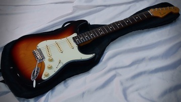Fender STRATOCASTER model 62, Японія, 1997-00 рік, Texas Special