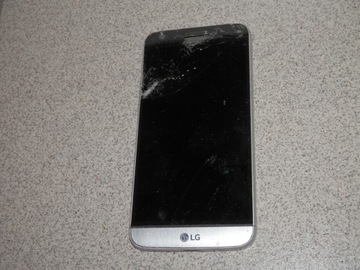 LG G5 телефон поврежден