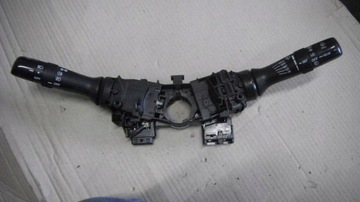 TOYOTA RAV4 III 05-10 PRZEŁĄCZNIK KIERUNKOWSKAZÓW