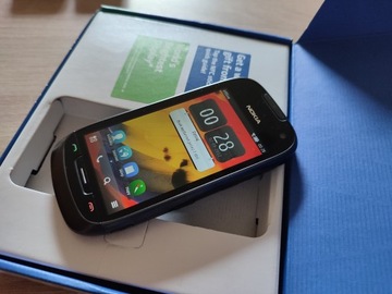 Nokia 701 Оригинал Весь Оригинальный Комплект