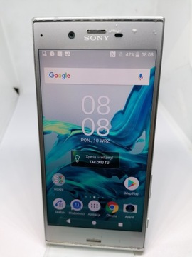 Смартфон Sony XPERIA с 2 ГБ / 16 ГБ серебро