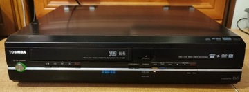 Записывающее устройство DVD/VHS/HDD Toshiba RD-XV48DT копировальный аппарат#