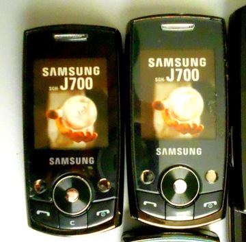 Манекен мобільного телефону Samsung J700