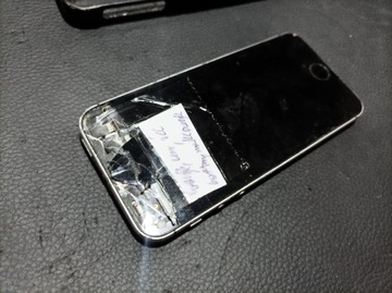Apple iPhone SE A1723 icloud